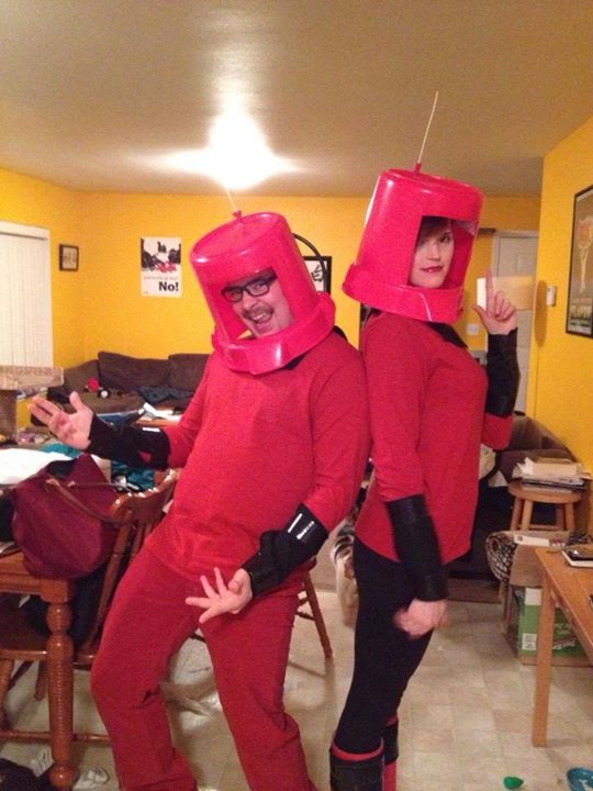 1005841_589116127812519_765446831_n